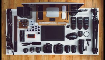 Būtiski elementi: uzlabojiet savu fotogrāfiju ar izcilu aprīkojumu