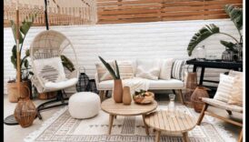 Vai ir kādi unikāli ieteikumi āra atpūtas zonas dekorēšanai ar Boho pieskārienu?